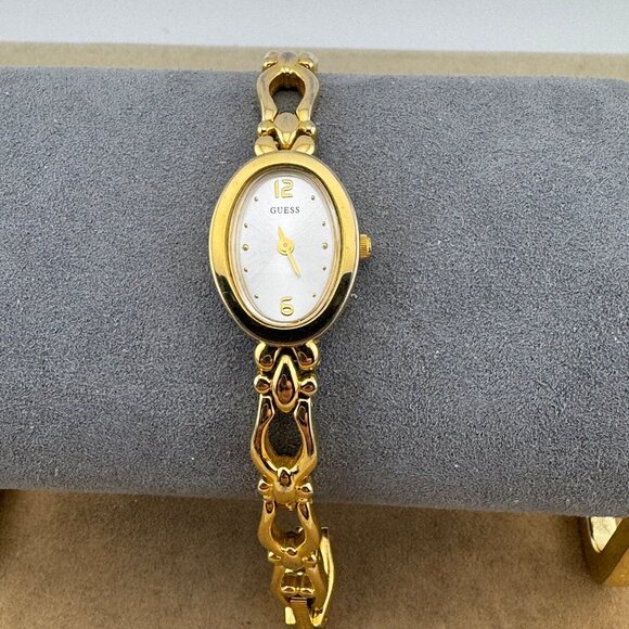 Guess Watch Gold Tone New Battery Great first watch - Picture 2 of 8